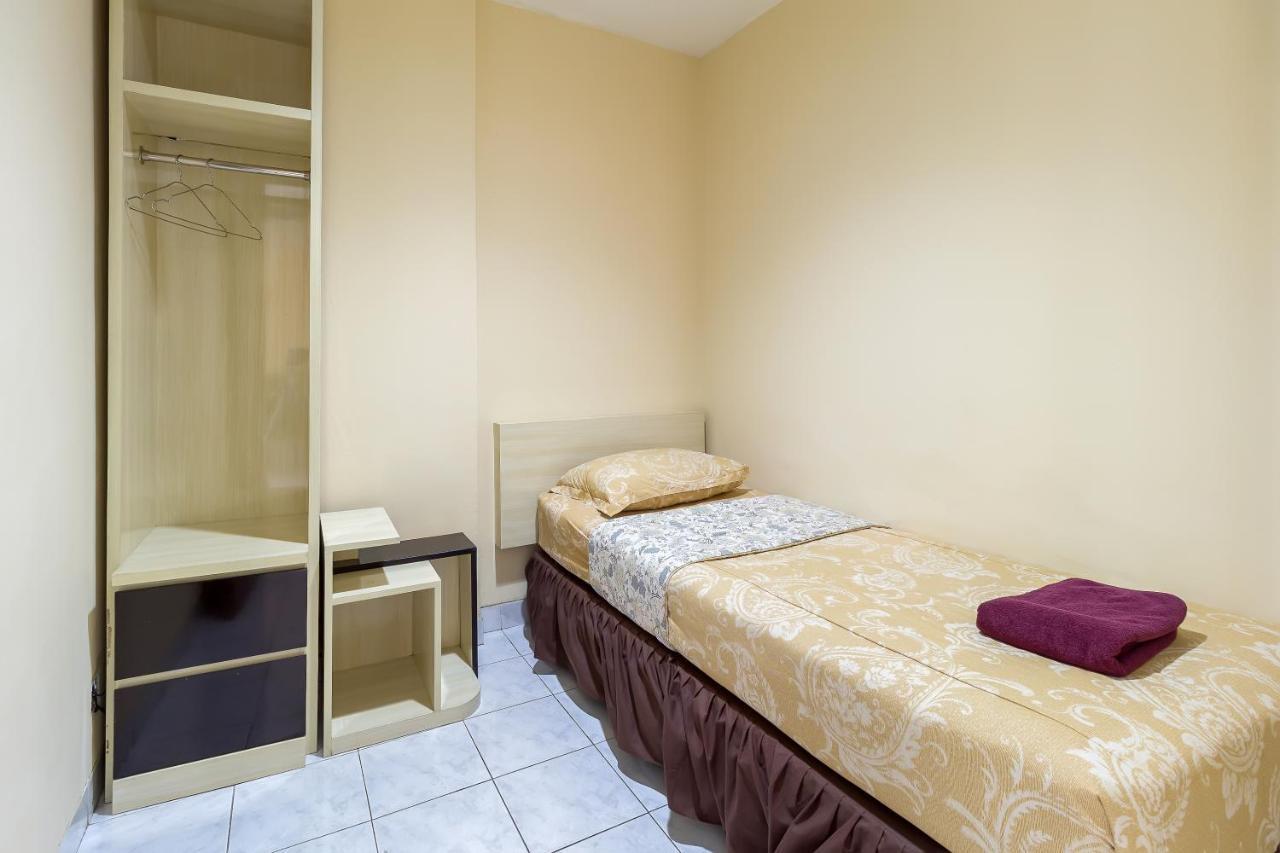 Hotel Golden Sky Pluit Jakarta Exteriör bild